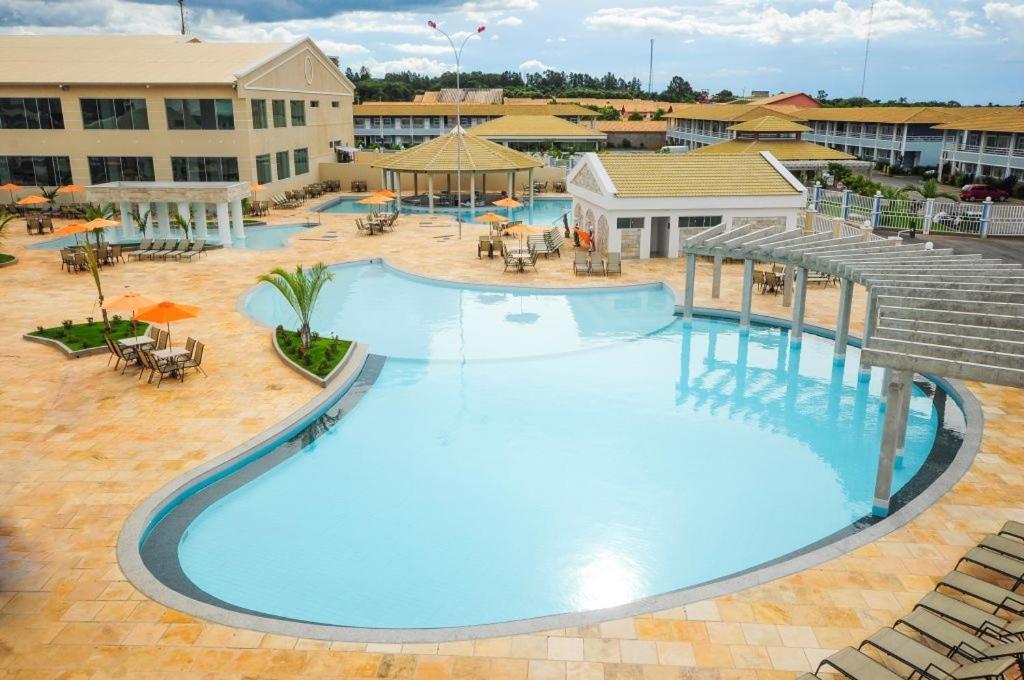 Lacqua Di Roma Goias Hotel *